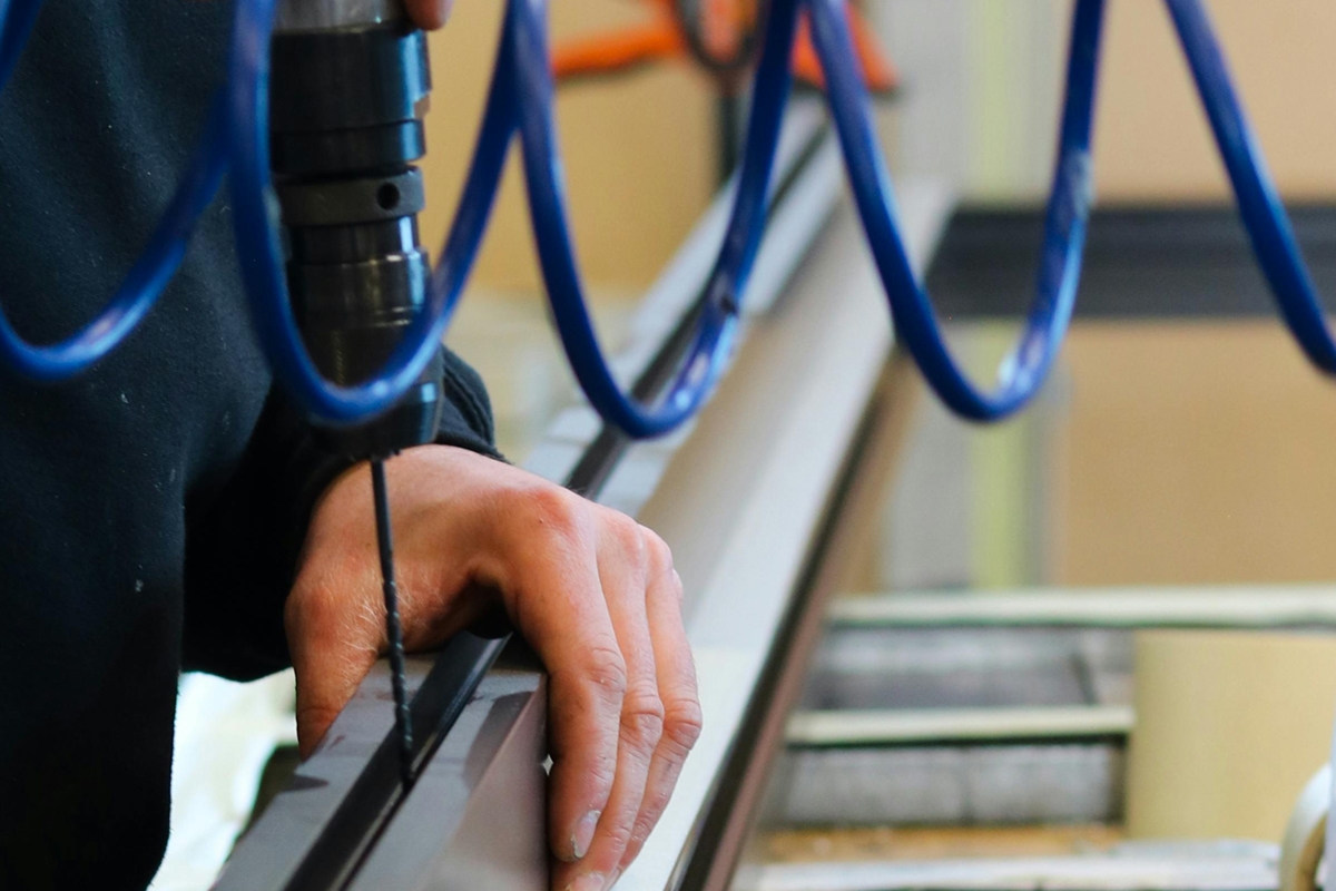 Szerelőt keresünk móri telephelyünkre