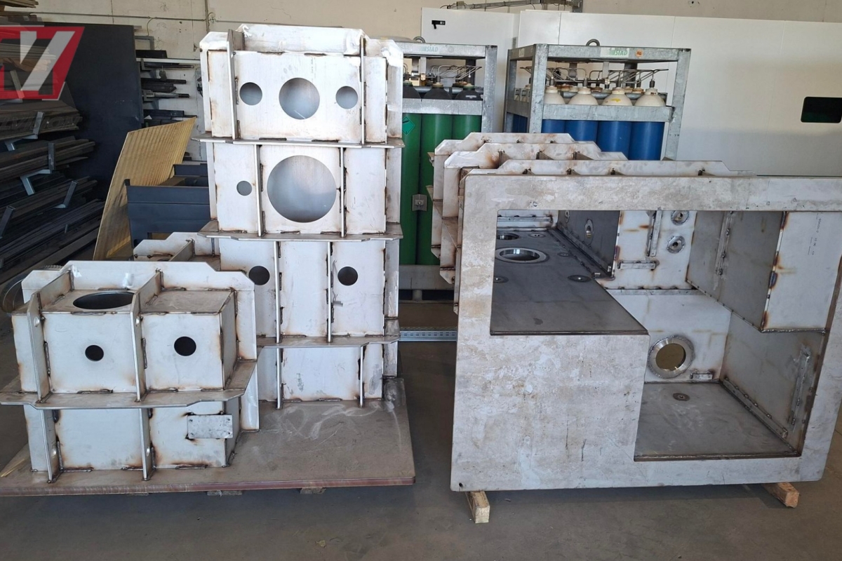 Stainless steel vacuum chambers in the making!